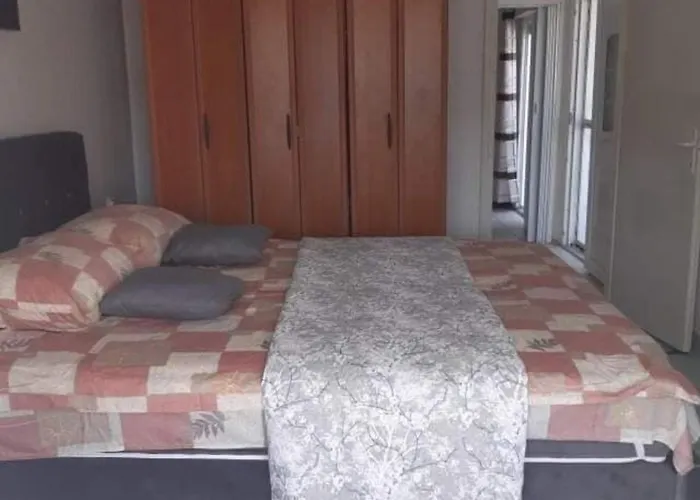 Апартаменты Boris Donji Karin