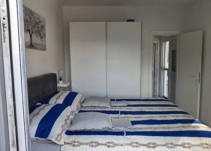 Apartment Boris Donji Karin